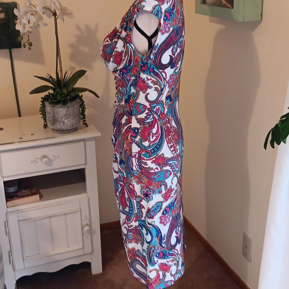Lauren Ralph Lauren Bright Paisley Soft Knit Dress. Career. Professional. - Picture 7 of 16